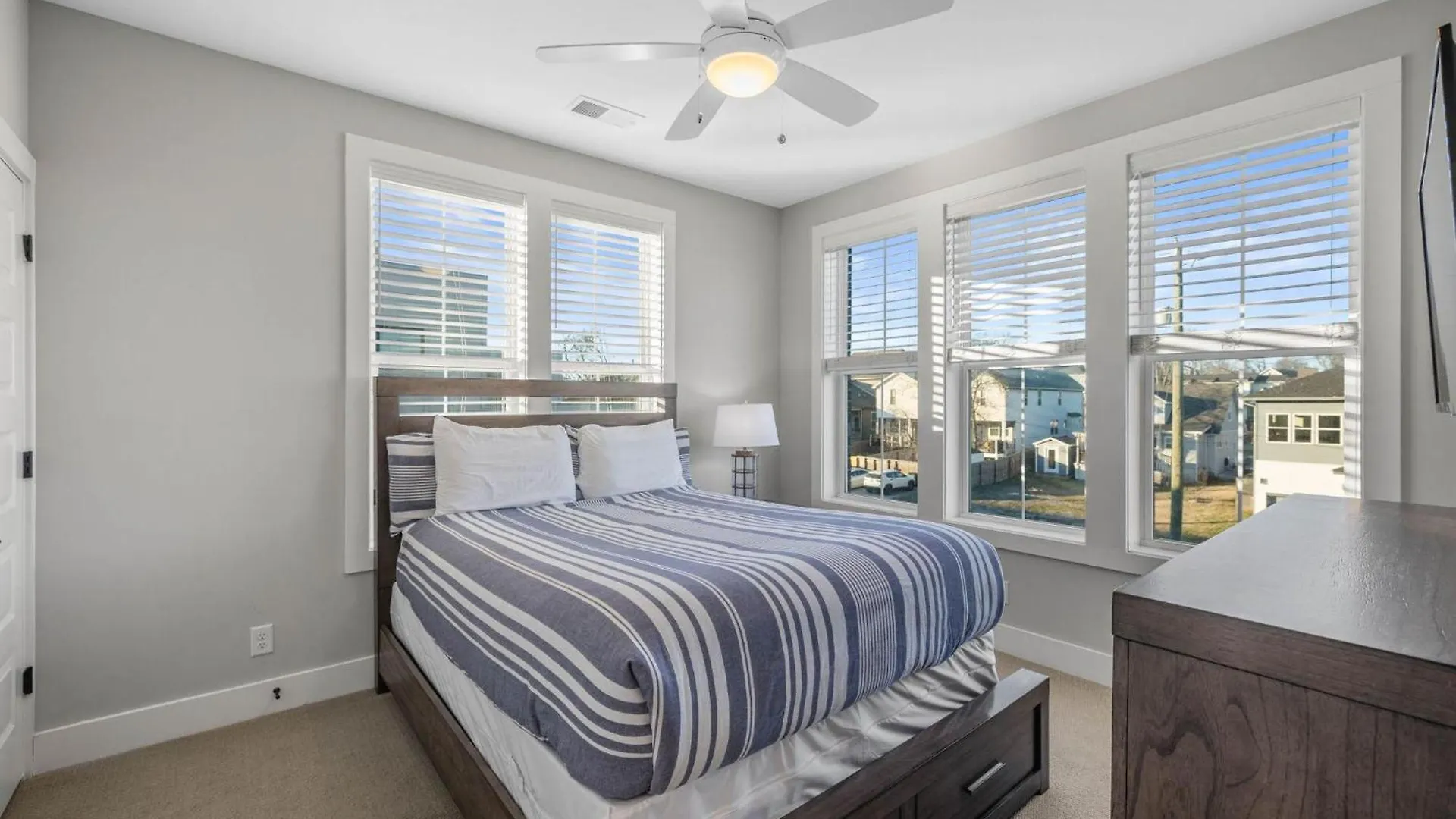 Pulse - Minutes To Broadway - Sleeps 6 Villa Nashville Holiday home